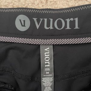 Vuori Meta Pants. 34 waist, 34 length. Color: Black